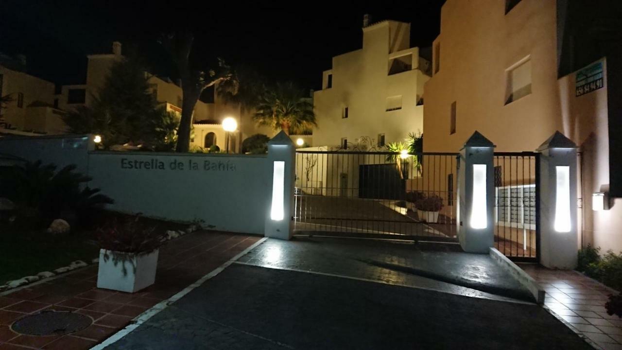 Estrella De La Bahia Apartment Casares Luaran gambar